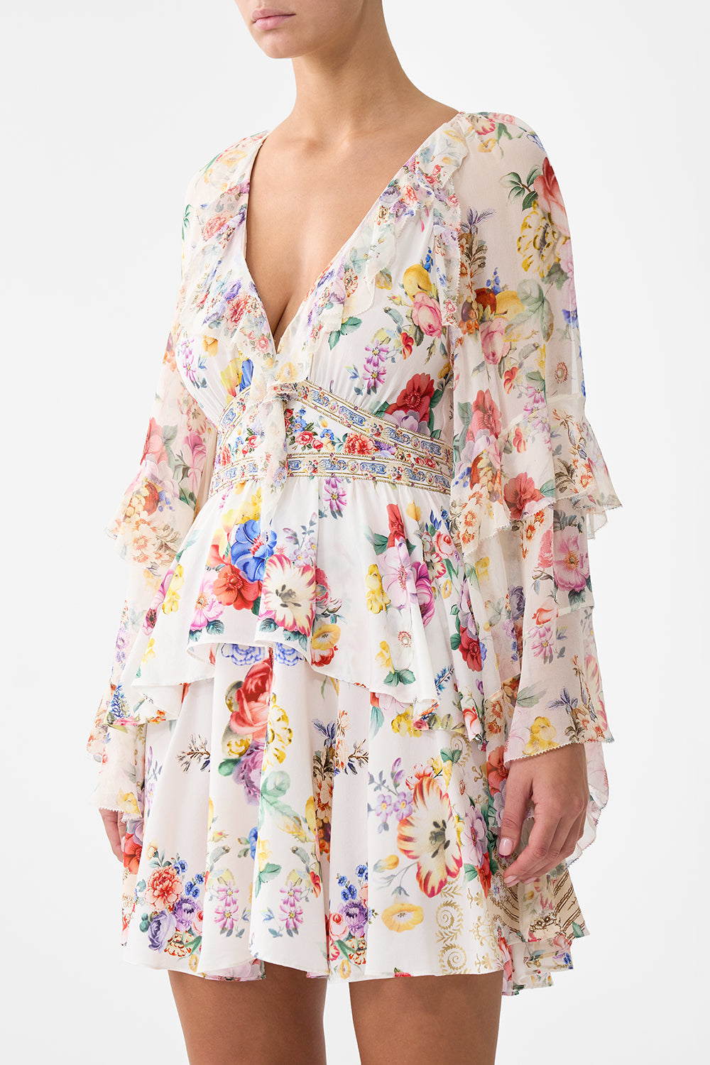 VESTIDO CORTO CON CINTURILLA Y MANGA CON VOLANTES DEJÉ MI CORAZÓN EN GRANADA