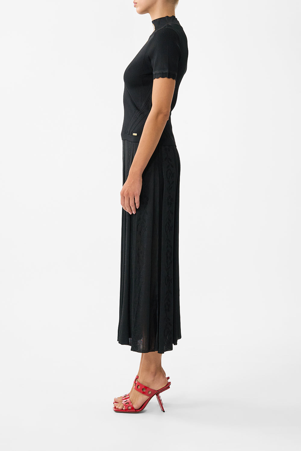 TOP TEJIDO CUELLO ALTO FOLCLORE FLAMENCO
