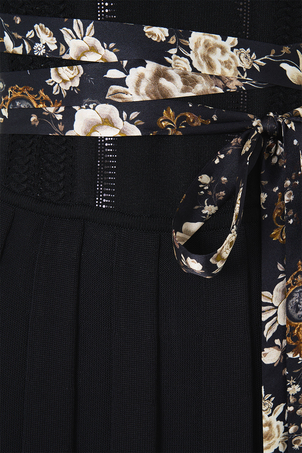 VESTIDO DE PUNTO EVASÉ CON DETALLES DE CORSÉ FLAMENCO FOLCLÓRICO