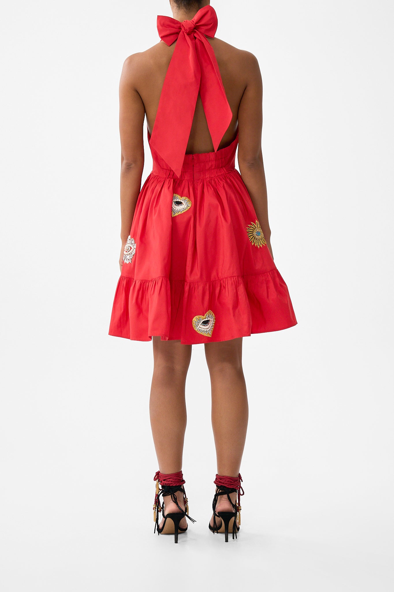 MINIVESTIDO HALTER CON VOLANTES EN EL BAJO NAZAR NIRVANA
