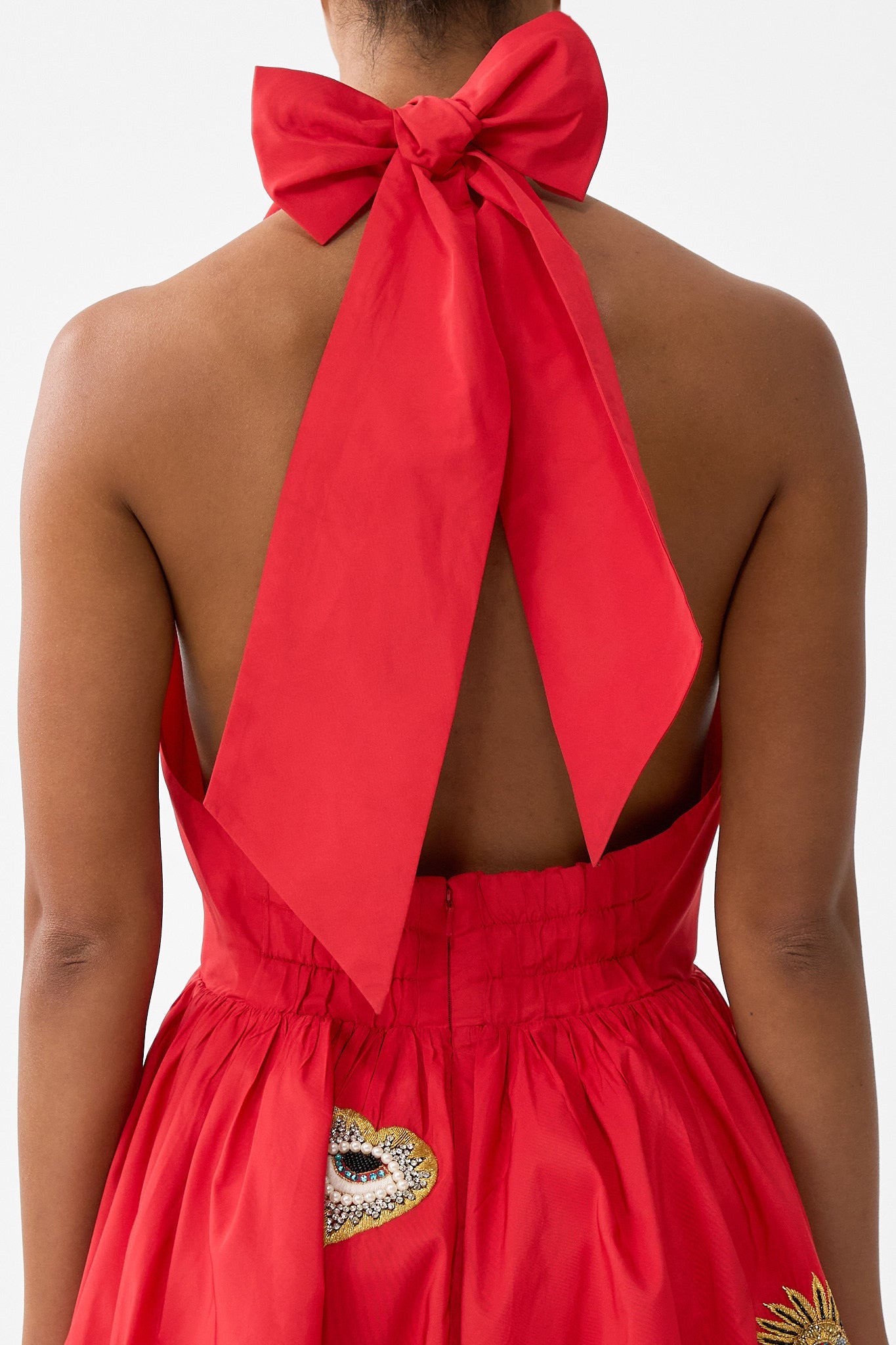 MINIVESTIDO HALTER CON VOLANTES EN EL BAJO NAZAR NIRVANA