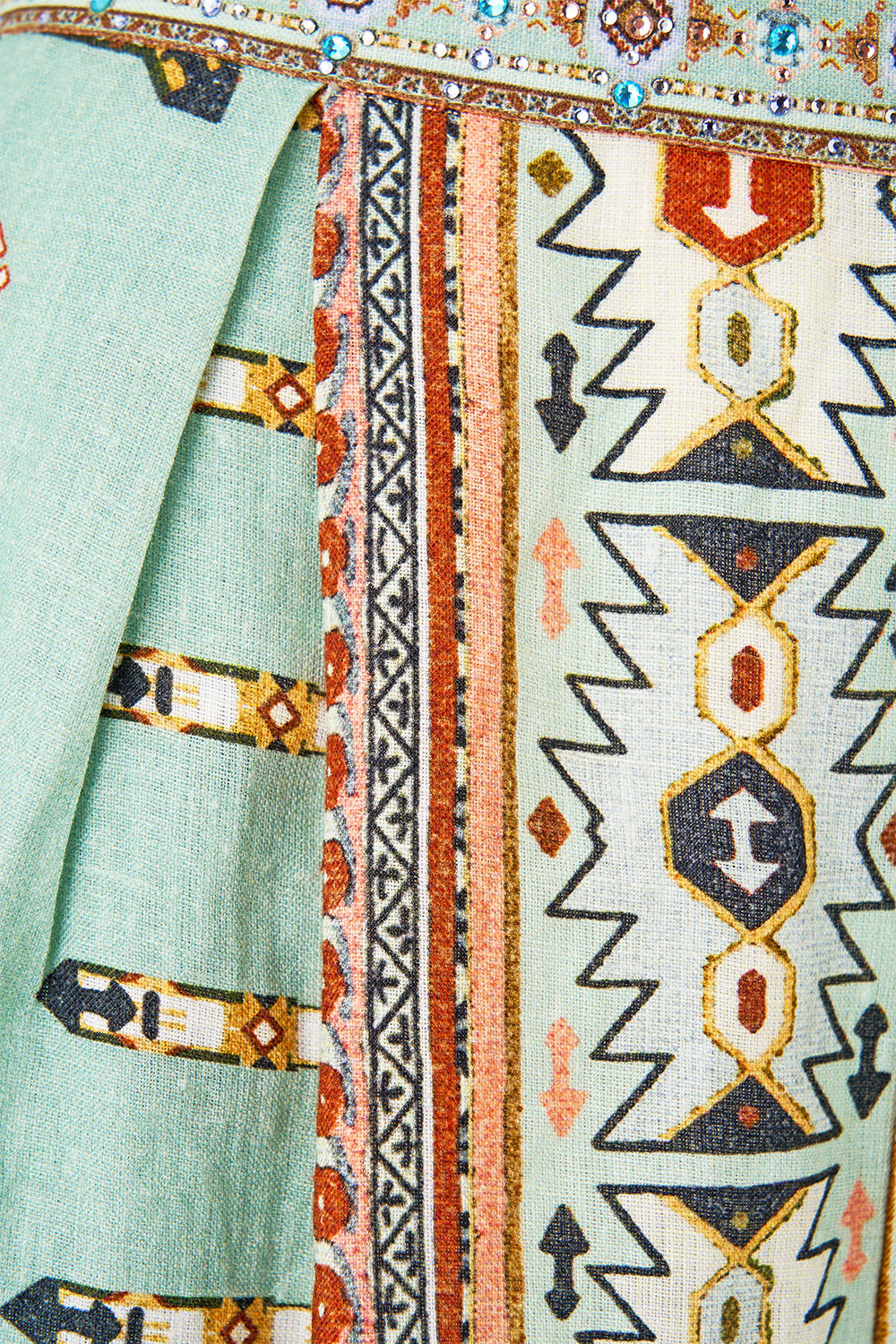 TUCK FRONT PANT LEGEND HAS IT