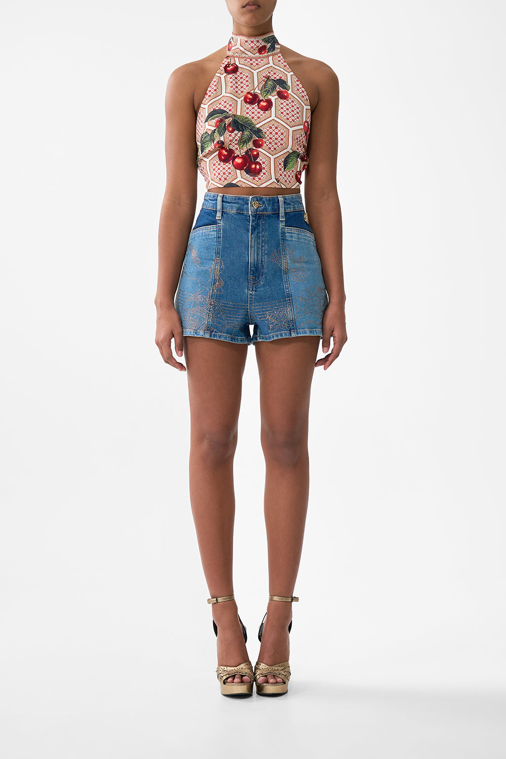 JEANS CORTOS DE MEZCLILLA JENNA ZODIAC ZONE