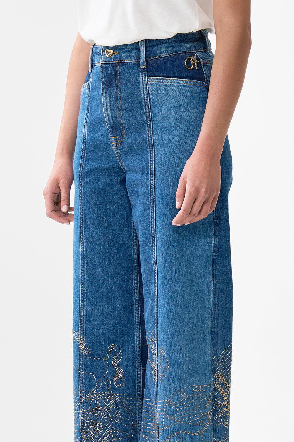 JEANS ACAMPANADOS DE TIRO ALTO JENNA ZODIAC ZONE