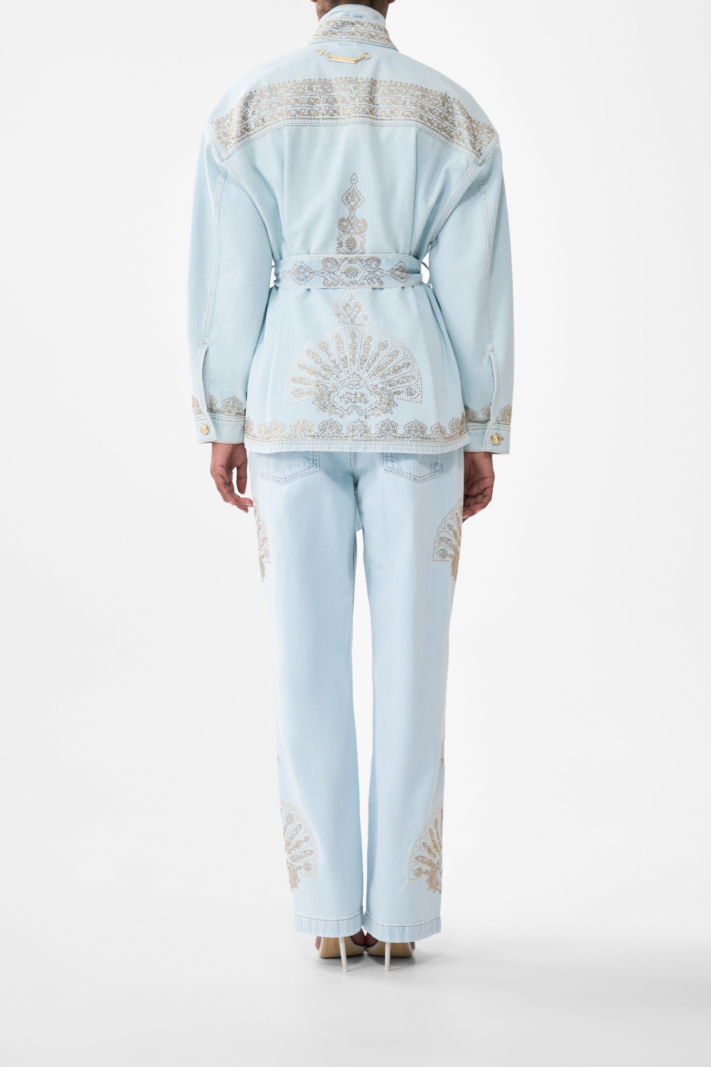 ALIKA ESTAMBUL ALCHEMY CHAQUETA CUELLO ALTO VAQUERA