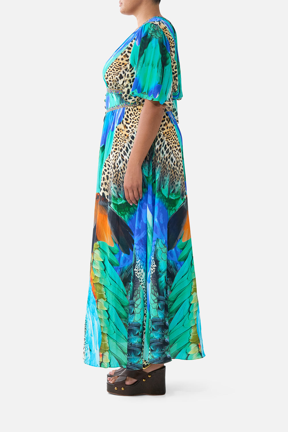 SHAPED WAISTBAND DRESS WITH FLUTTER SLEEVES JUNGLE FLIGHT