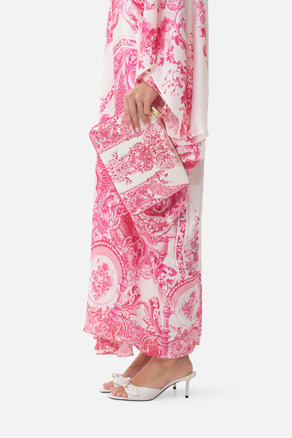 The CAMILLA SCARF CLUTCH LIVIN LA VIDA ROSA in our  print.