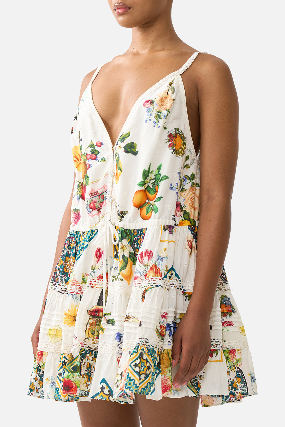VESTIDO CORTO CON CINTURA FRUNCIDA LA MAGIA DEL MERCADO