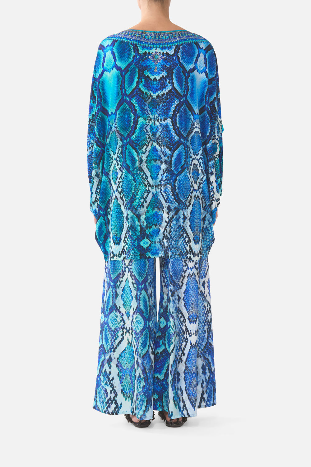 BAT SLEEVE KAFTAN WITH COLD SHOULDER THE SAPPHIRE SERPENT
