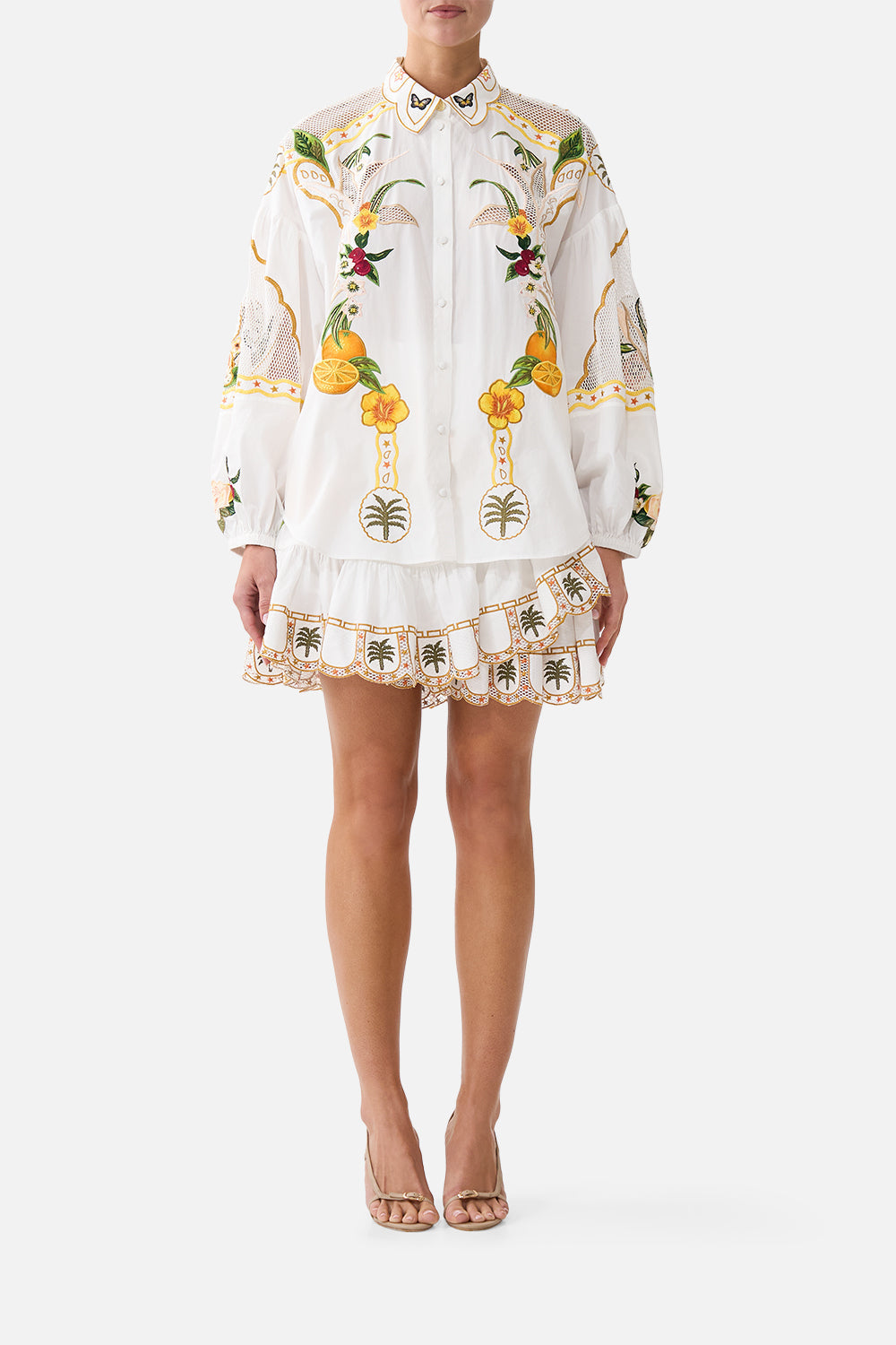 BLUSA CON MANGAS ABULLONADAS ESTILO VINTAGE