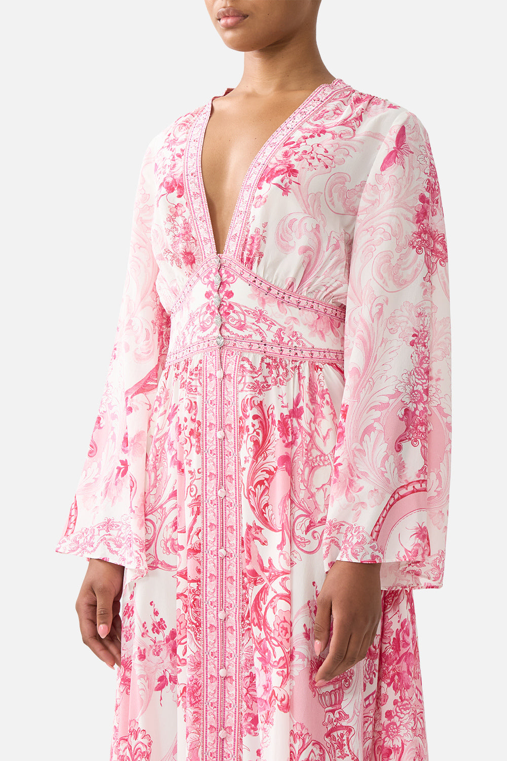 VESTIDO DE MANGA KIMONO CON DETALLE FRUNCIDO VIVIENDO LA VIDA ROSA