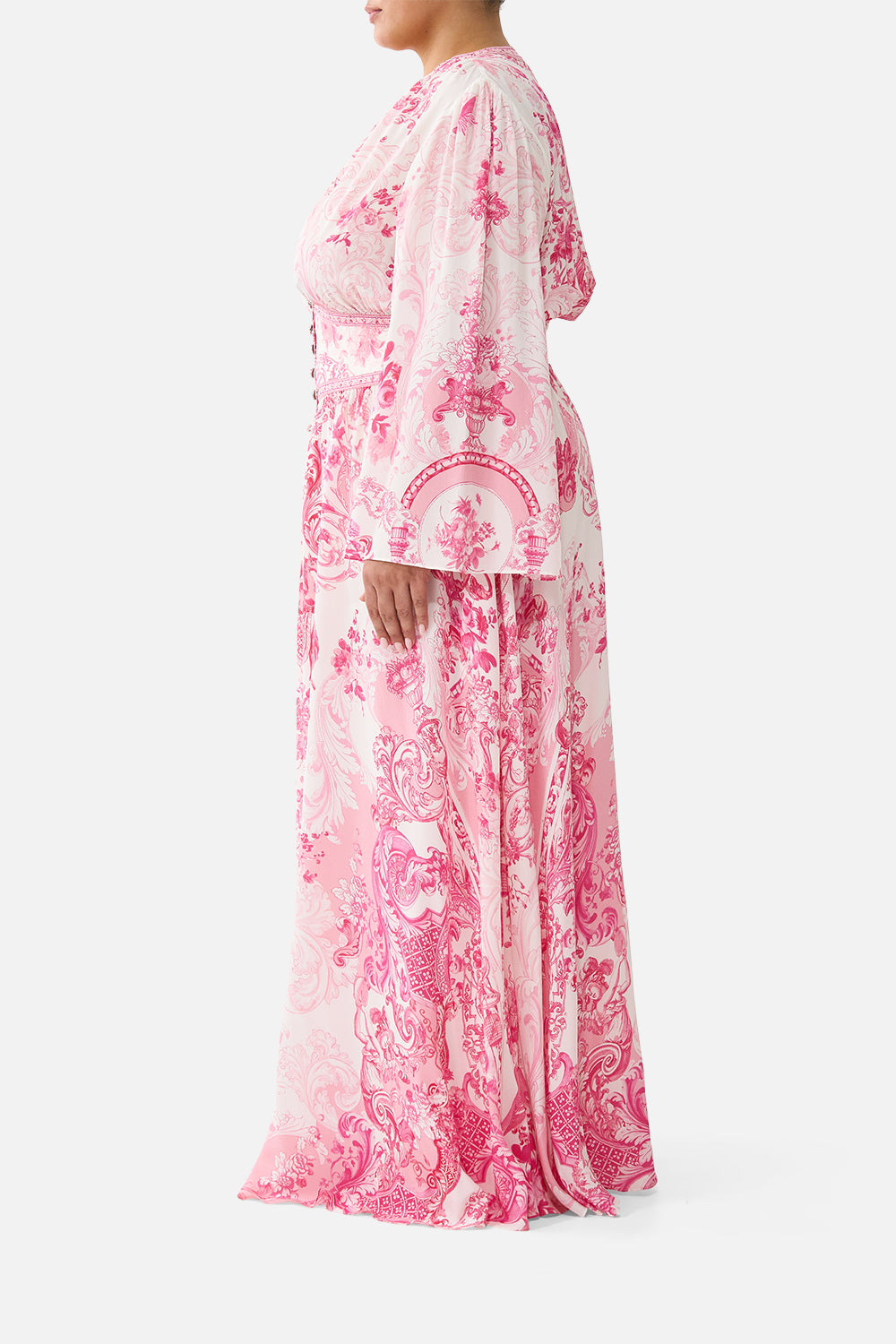 VESTIDO DE MANGA KIMONO CON DETALLE FRUNCIDO VIVIENDO LA VIDA ROSA
