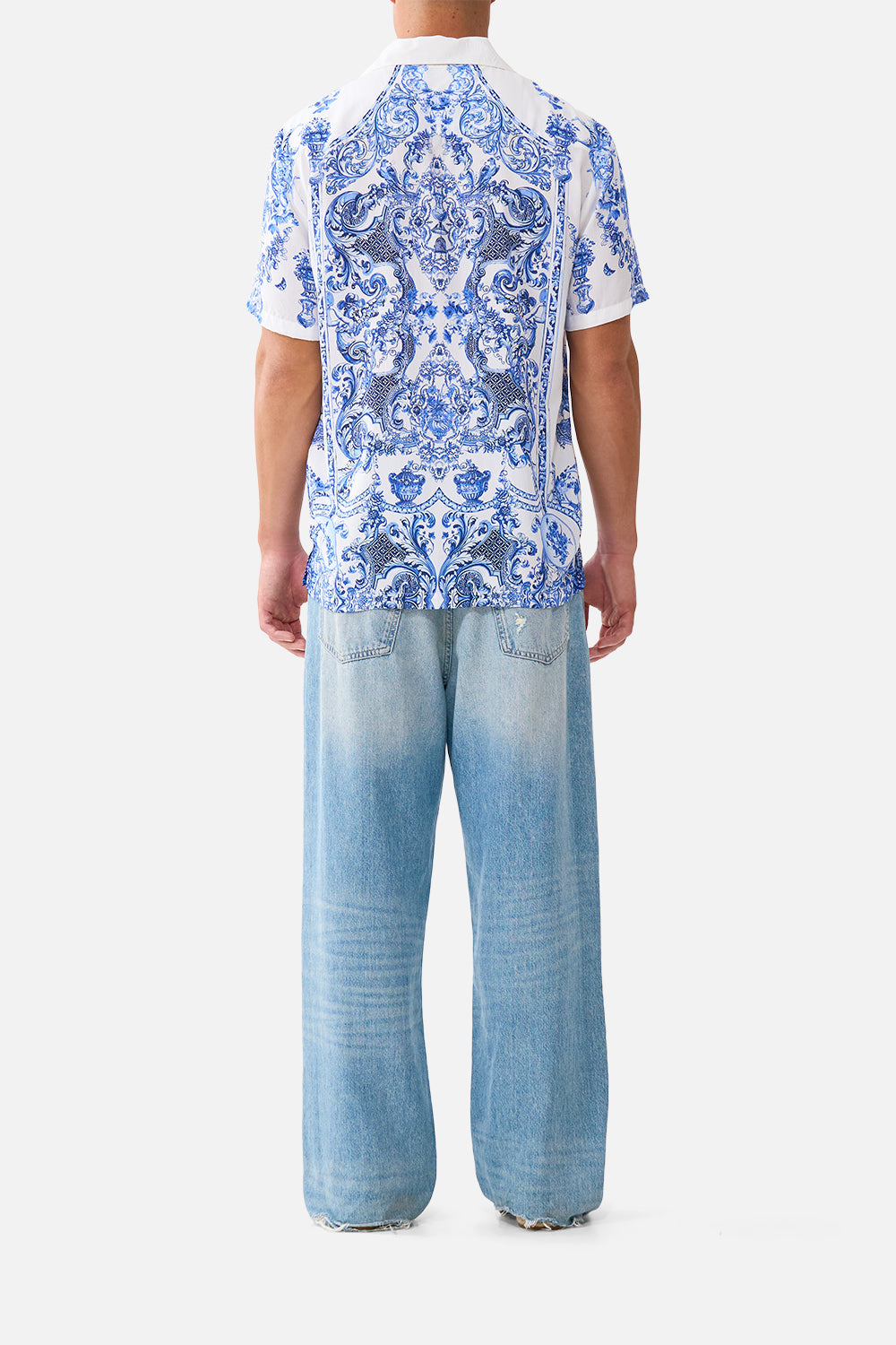 CAMISA DE MANGA CORTA CON CUELLO CUBANO CERAMIC PANORAMIC