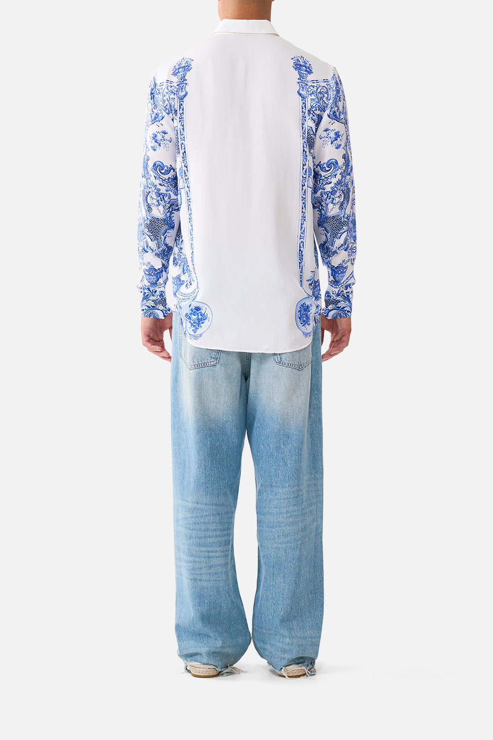 The CAMILLA LONG SLEEVE HIDDEN PLACKET SHIRT CERAMIC PANORAMIC in our  print.