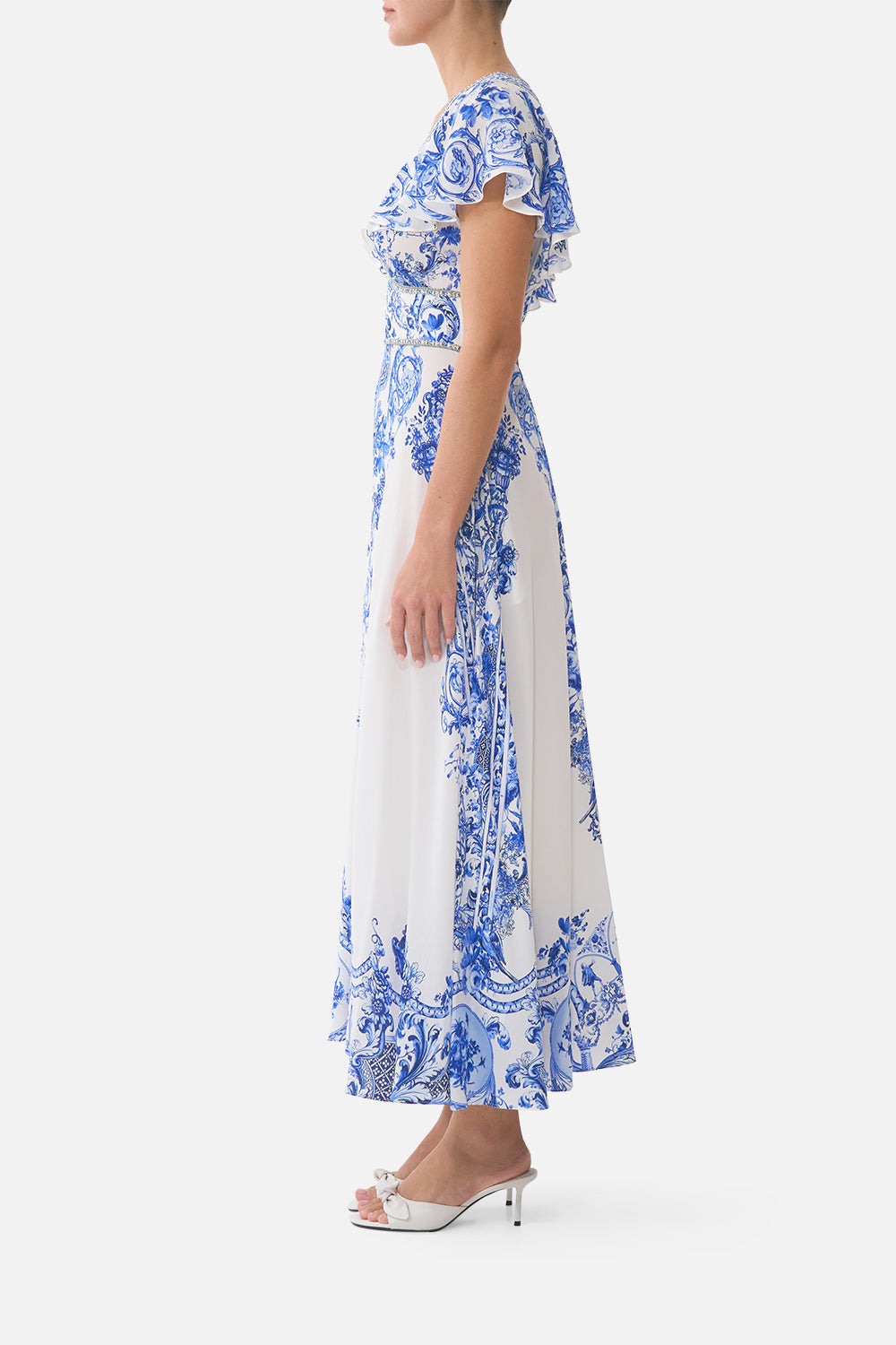 VESTIDO MIDI ENTALLADO CON MANGA DE VOLANTE CERÁMICA PANORÁMICA