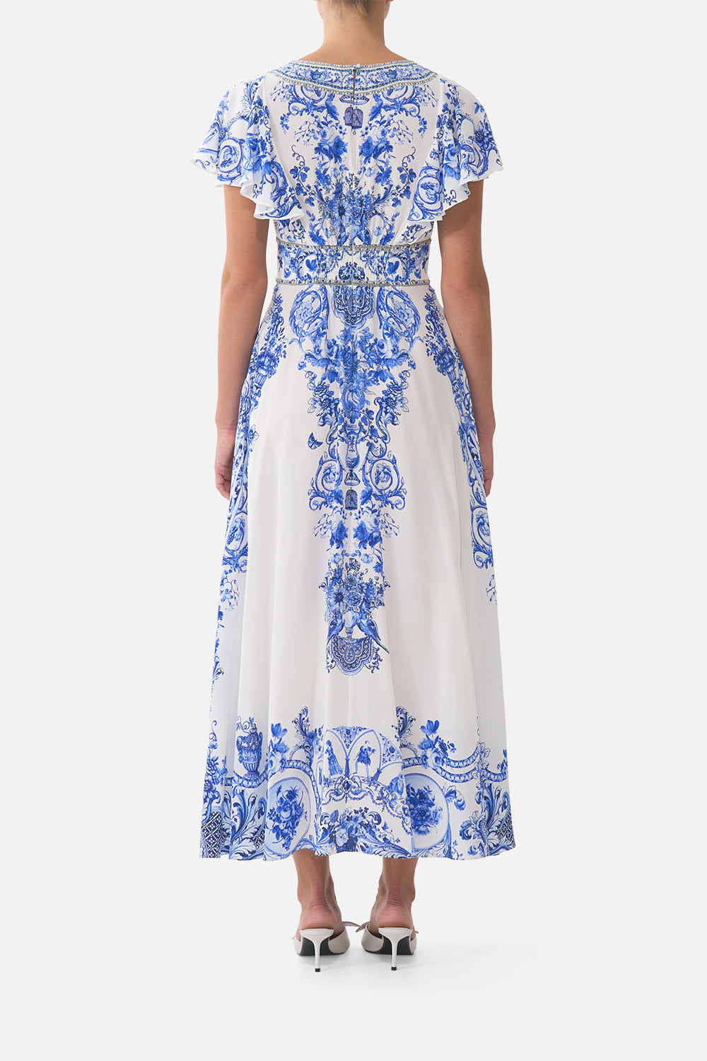 VESTIDO MIDI ENTALLADO CON MANGA DE VOLANTE CERÁMICA PANORÁMICA