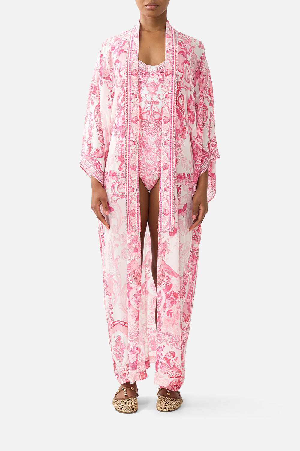 KIMONO DE CAPAS CON CUELLO LIVIN LA VIDA ROSA