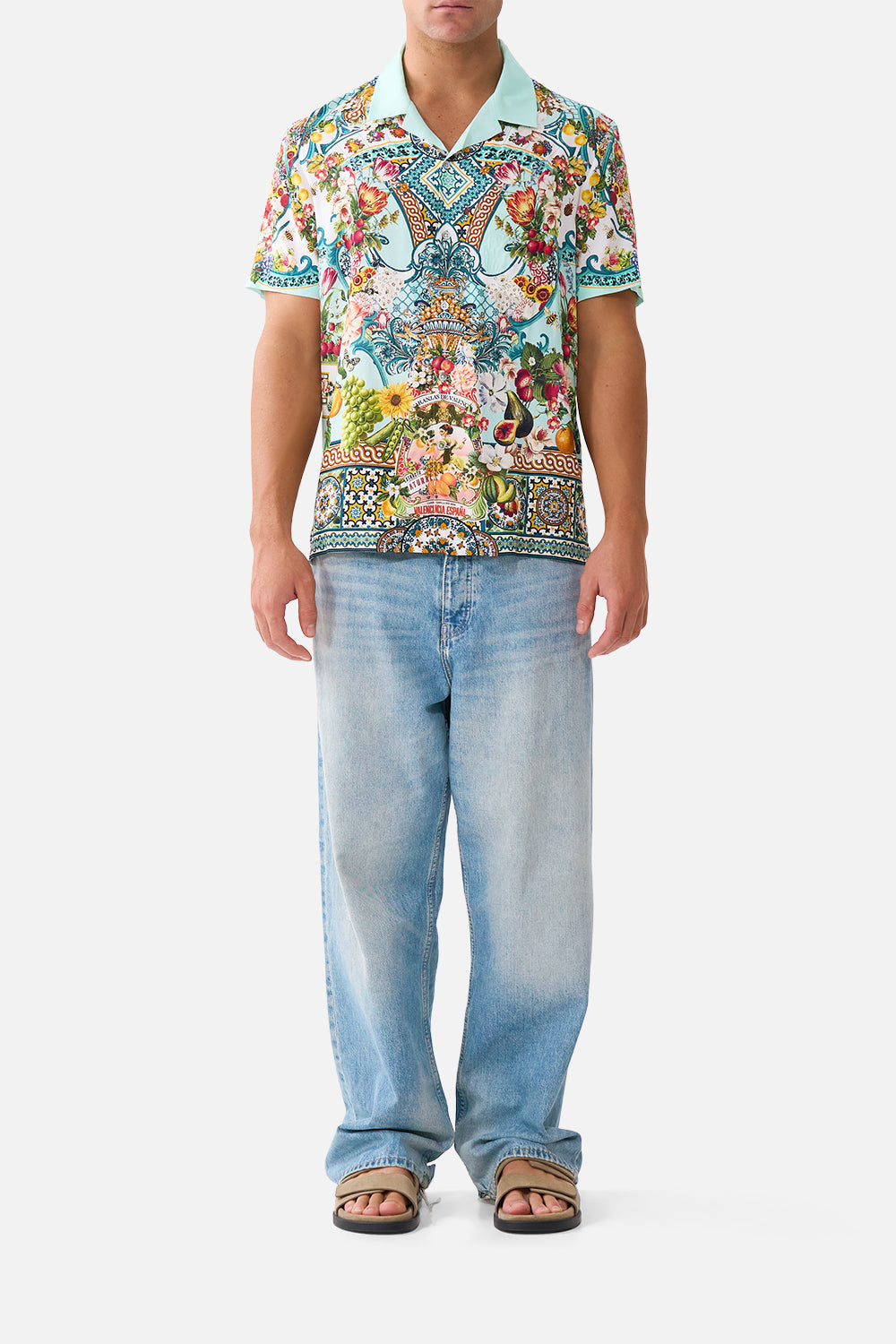 CAMISA DE MANGA CORTA CON CUELLO CUBANO MAGIA DEL MERCADO