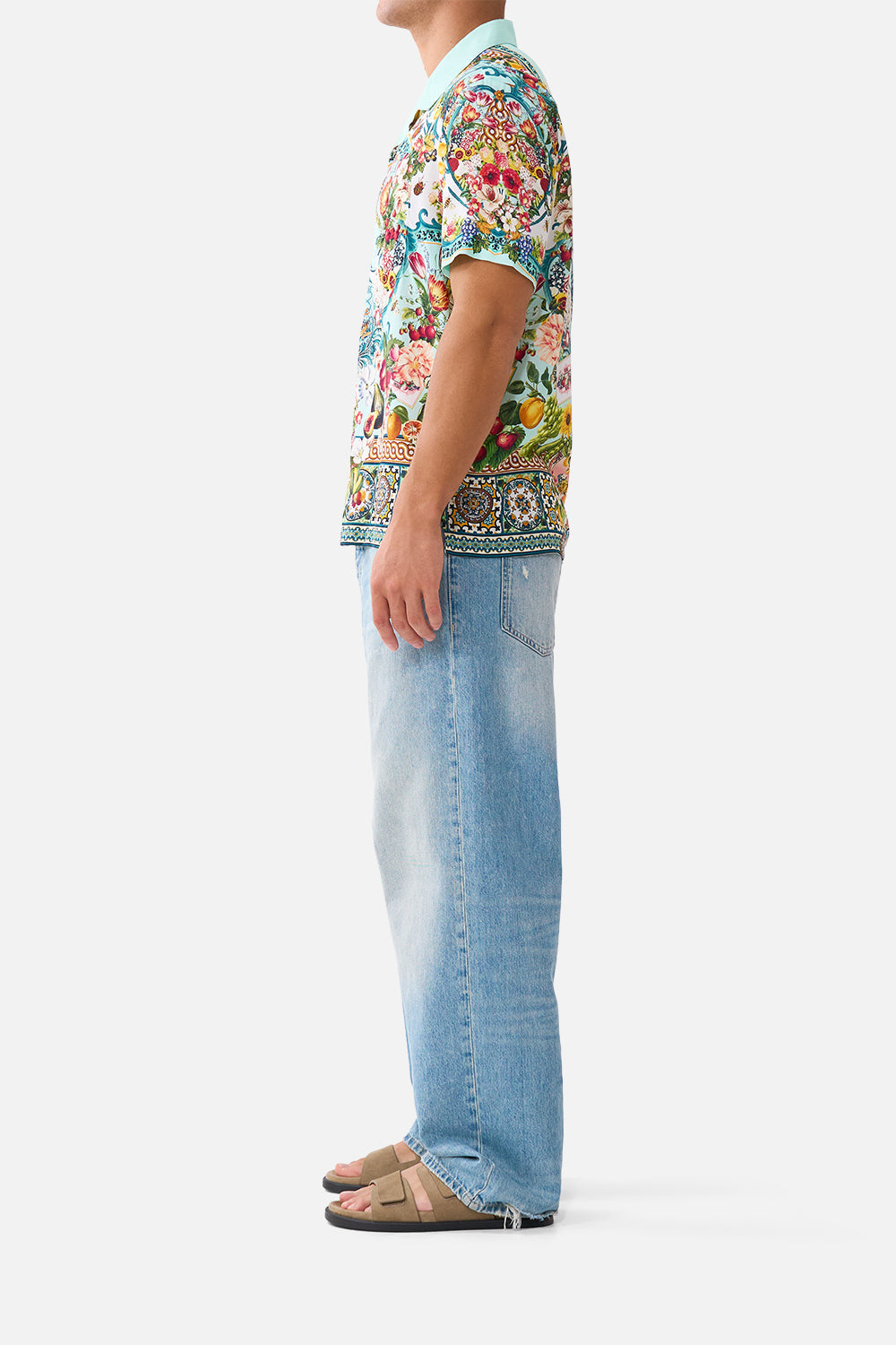 CAMISA DE MANGA CORTA CON CUELLO CUBANO MAGIA DEL MERCADO