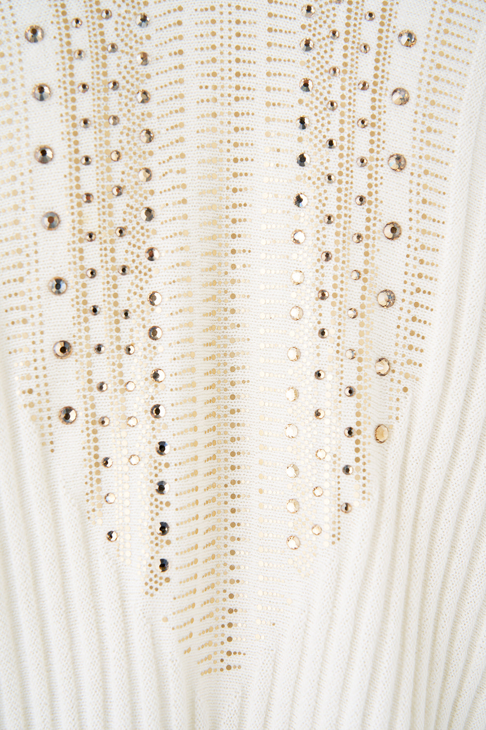 The CAMILLA RELAXED V NECK KNIT TOP THE HUM OF THE ALHAMBRA in our  print.