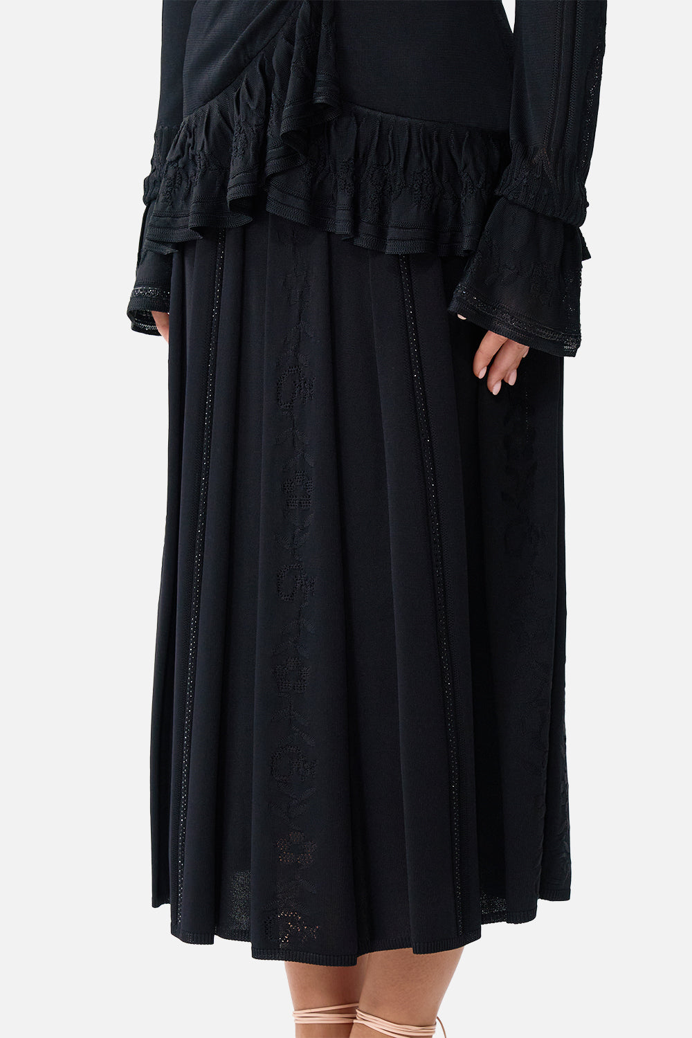The CAMILLA PLEATED KNIT SKIRT FLAMENCO FOLKLORE in our  print.