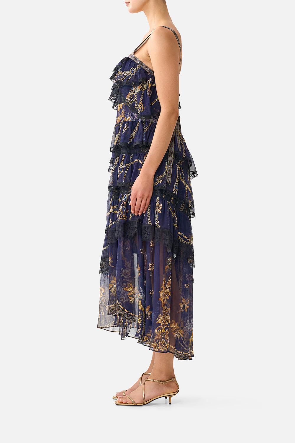 VESTIDO ASIMÉTRICO DE ENCAJE CON BAJOS BARROCOS