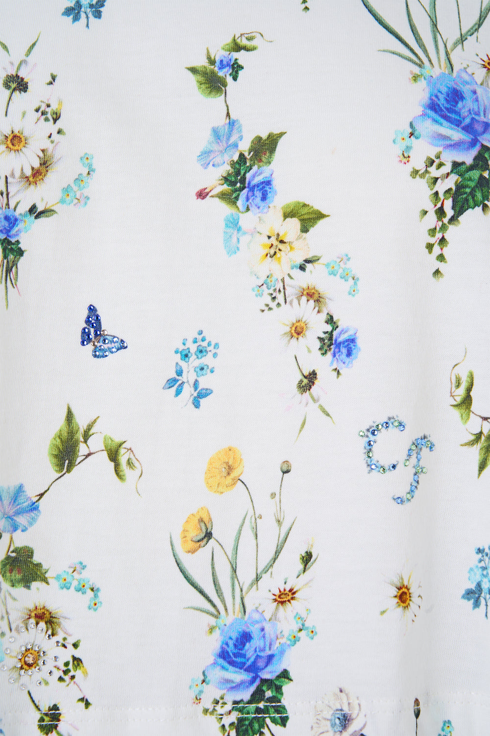 The CAMILLA BOXY CROP TEE DANDELION SKIES