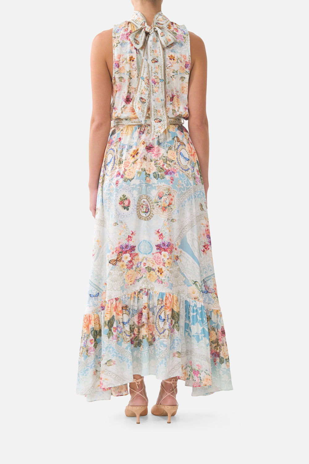 VESTIDO DE CUELLO DE CORBATA CON CINTURA ELÁSTICA UN GUSTO POR EL ENCAJE