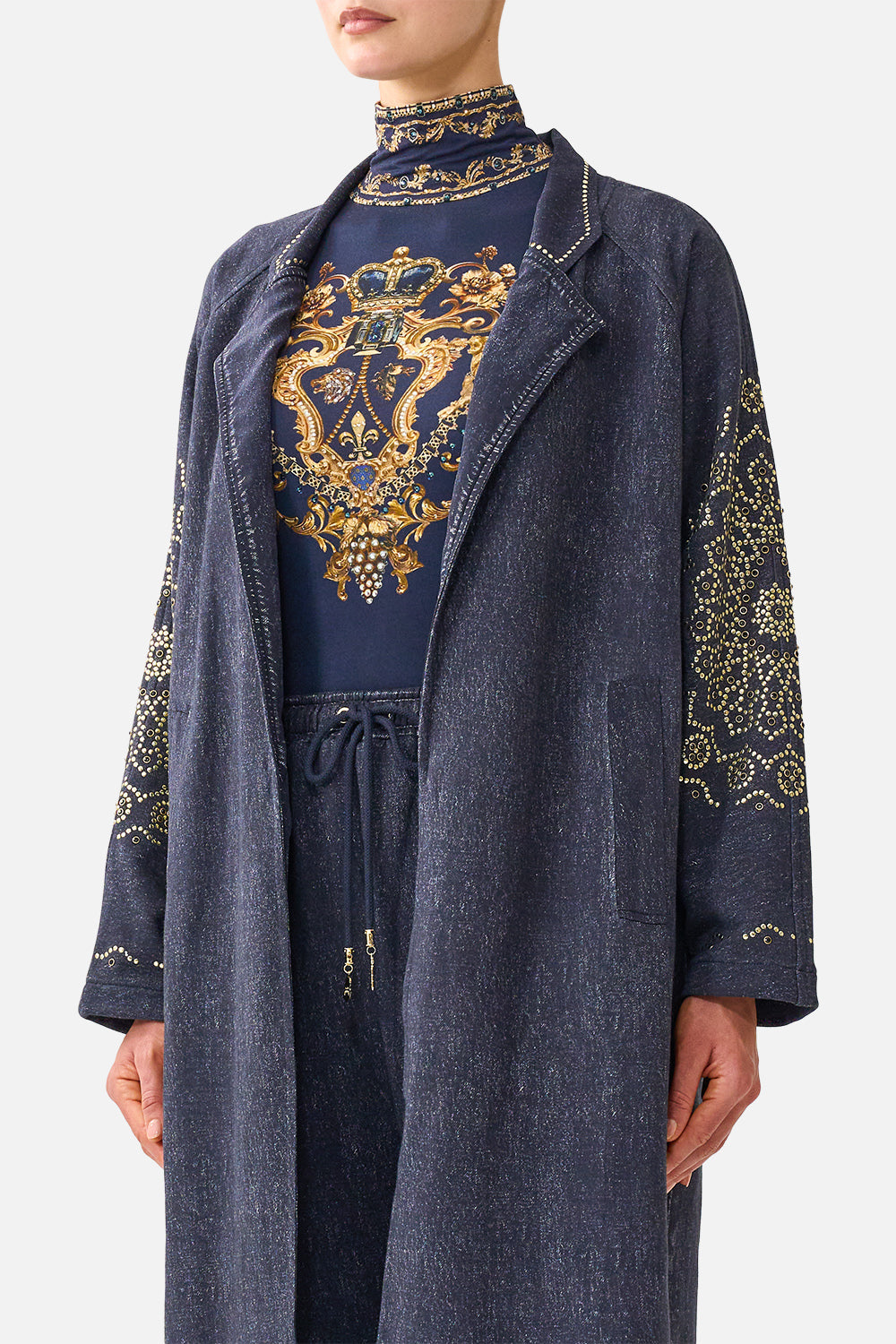 SWEAT-TRENCH COAT CLOAKED IN BAROQUE