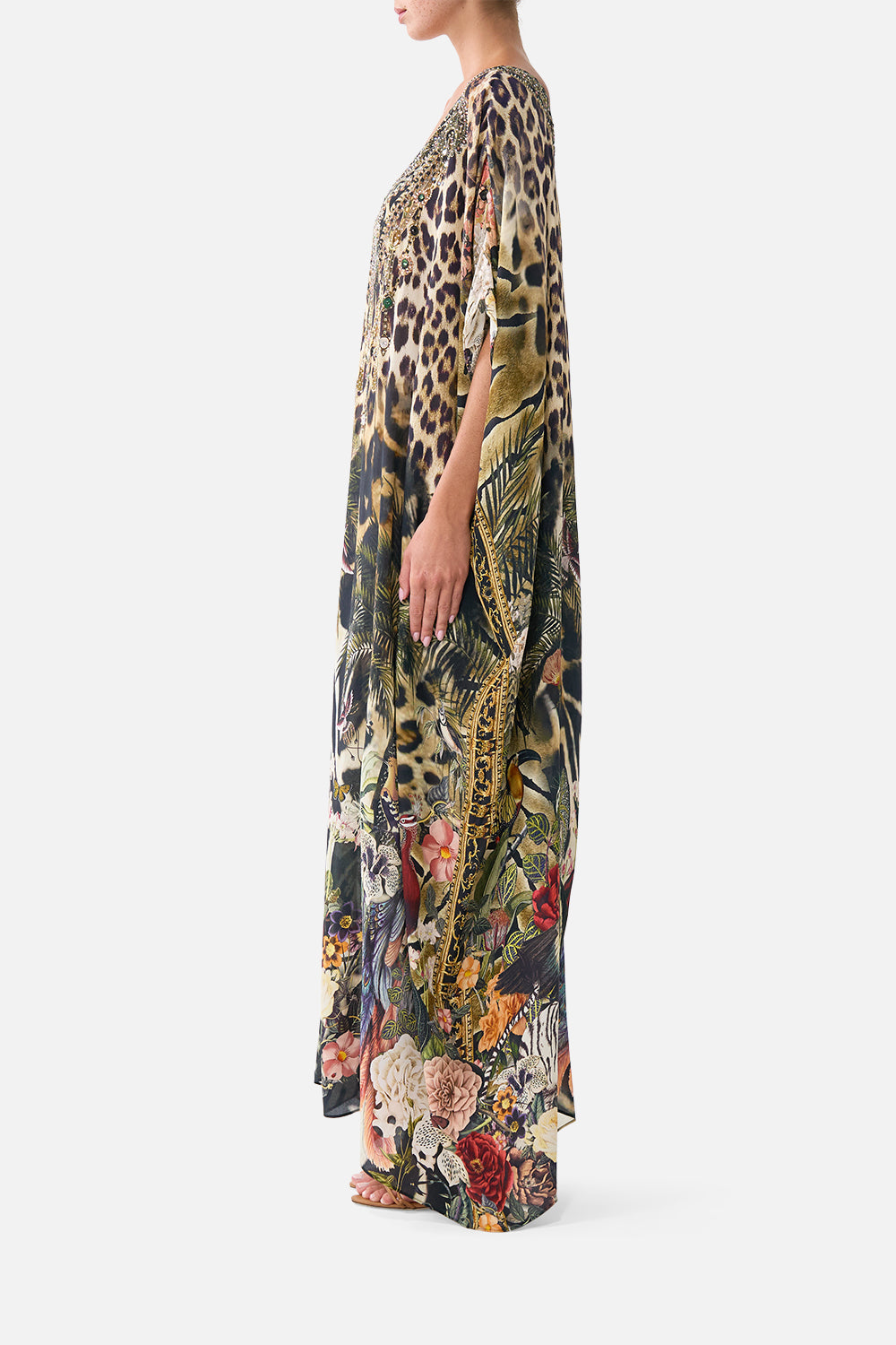 The CAMILLA Round Neck Kaftan in our Leotigra Land print, side view on model.