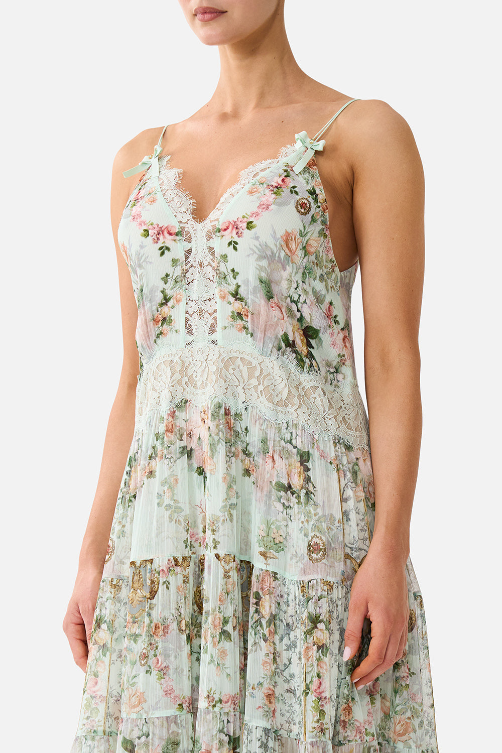 VESTIDO DE CORTE TRAPECIO CON FORRO WILD FLOWER WONDERLAND