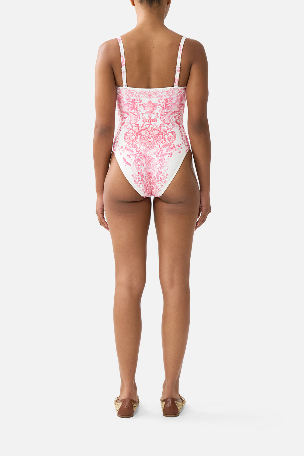 COPA FRUNCIDA CON ARO ENTERIZO LIVIN LA VIDA ROSA