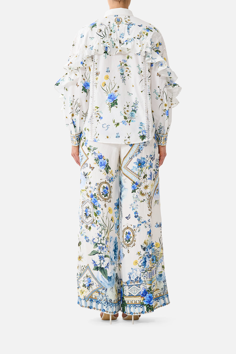 CAMISA ABOTONADA CON VOLANTES DANDELION SKIES