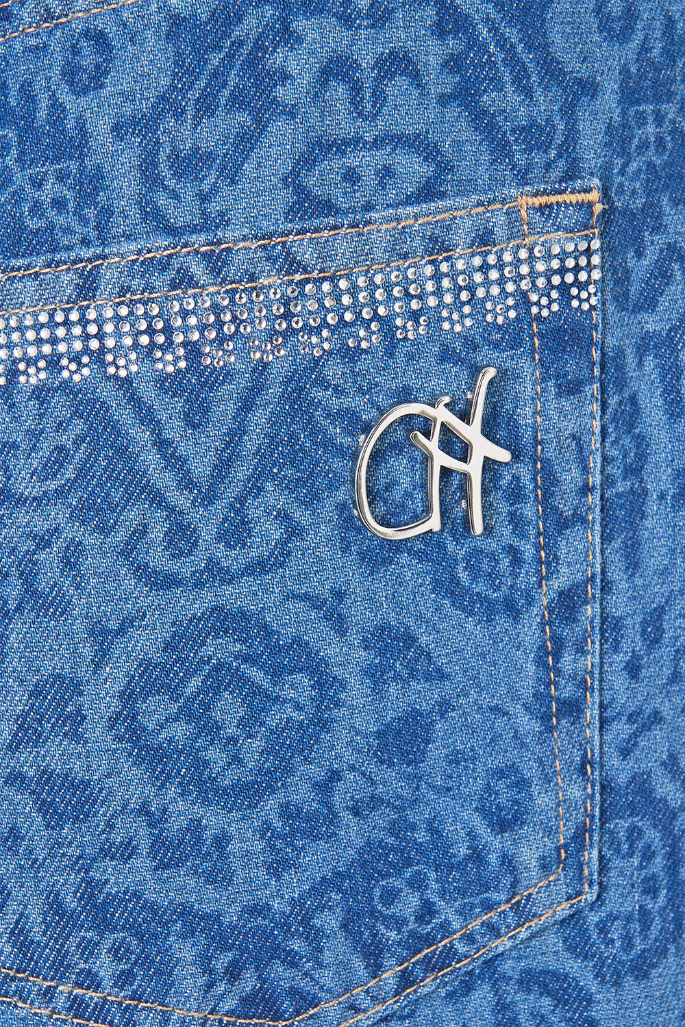 The CAMILLA wide leg jean in Denim.