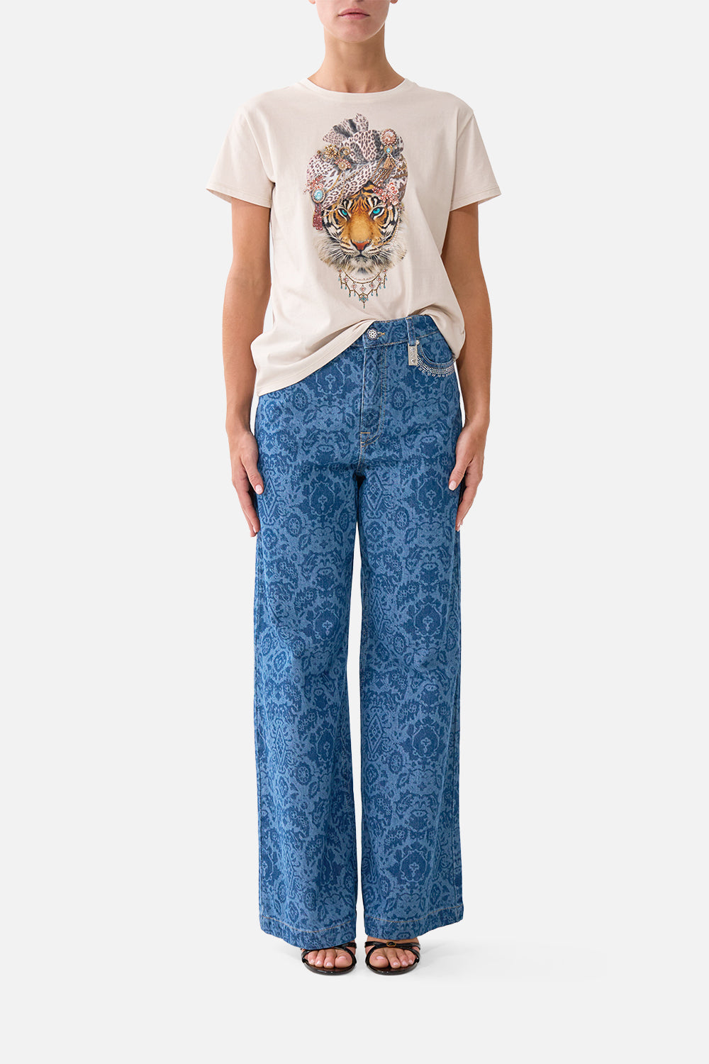 The CAMILLA wide leg jean in Denim.