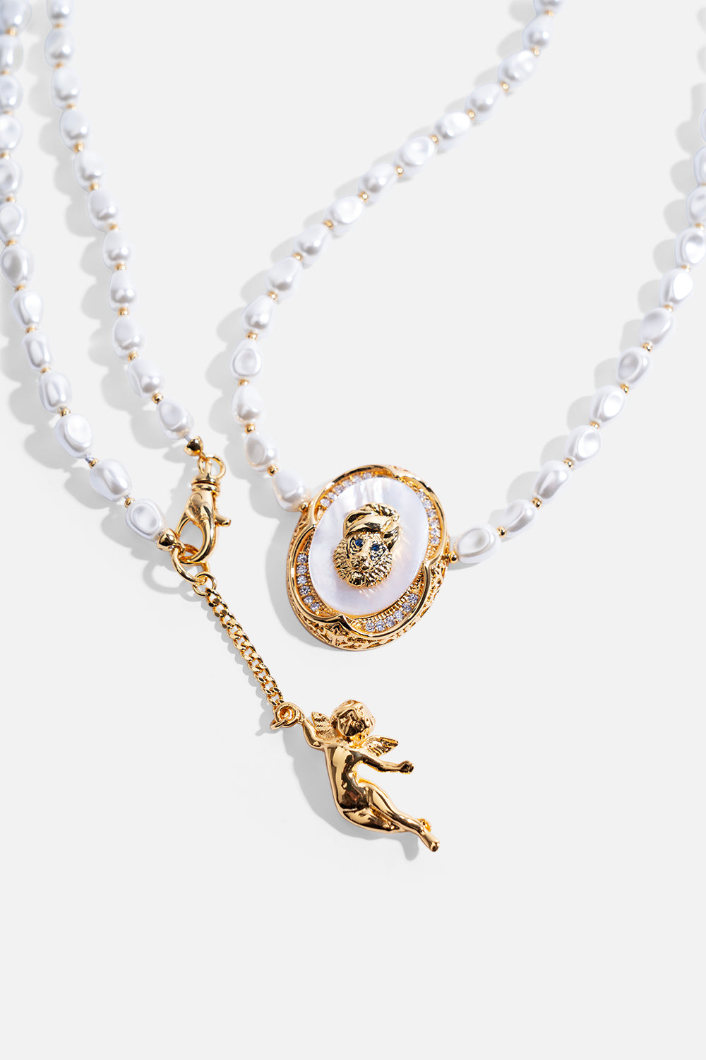 QUEEN OF CHARMS WRAP PEARL NECKLACE GOLD