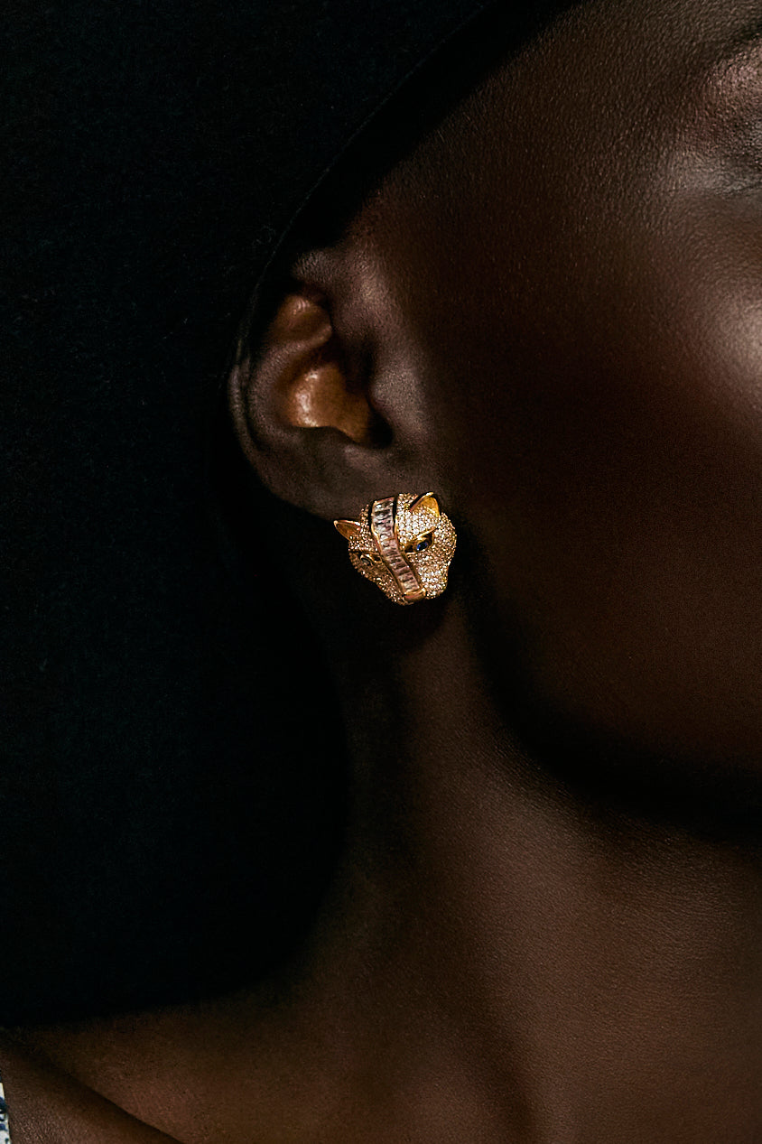 The CAMILLA SAVAGE BEAUTY STUD EARRINGS GOLD in our  print.