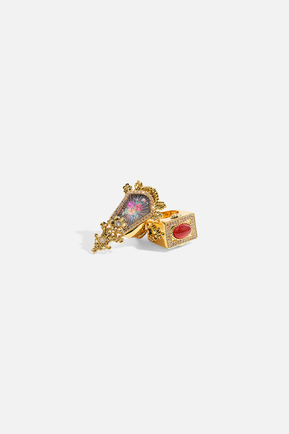 ANILLO CON DETALLES DE CAMEOS ROMEO EN ORO