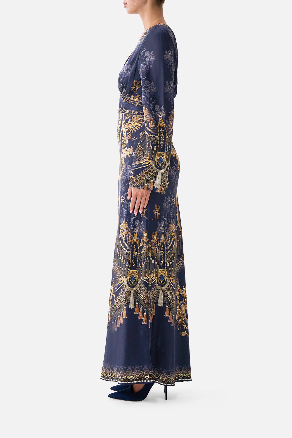VESTIDO CON CUELLO EN V Y MANGAS ABULLONADAS ESTAMPADO BARROCO