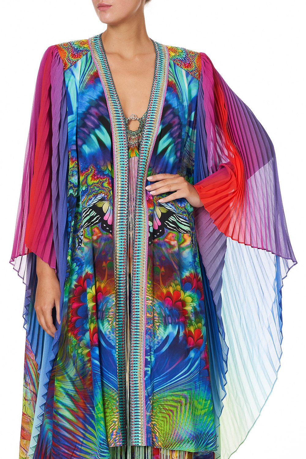 DRAMATIC PLEATED LAYER HYPED UP HIPPIE