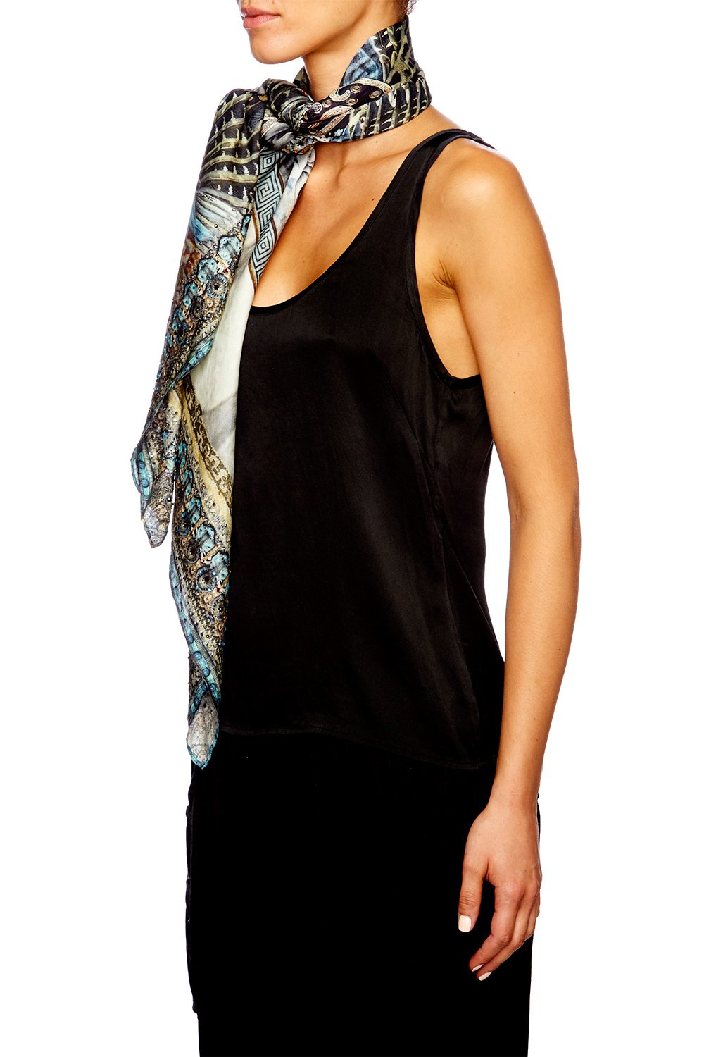 LARGE SQUARE SCARF WONDER WOMAN