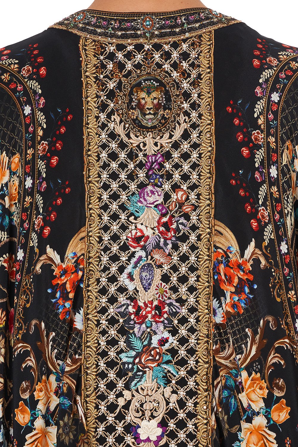 LAYER WITH CENTRE BACK PANEL BLUSHING MANOR