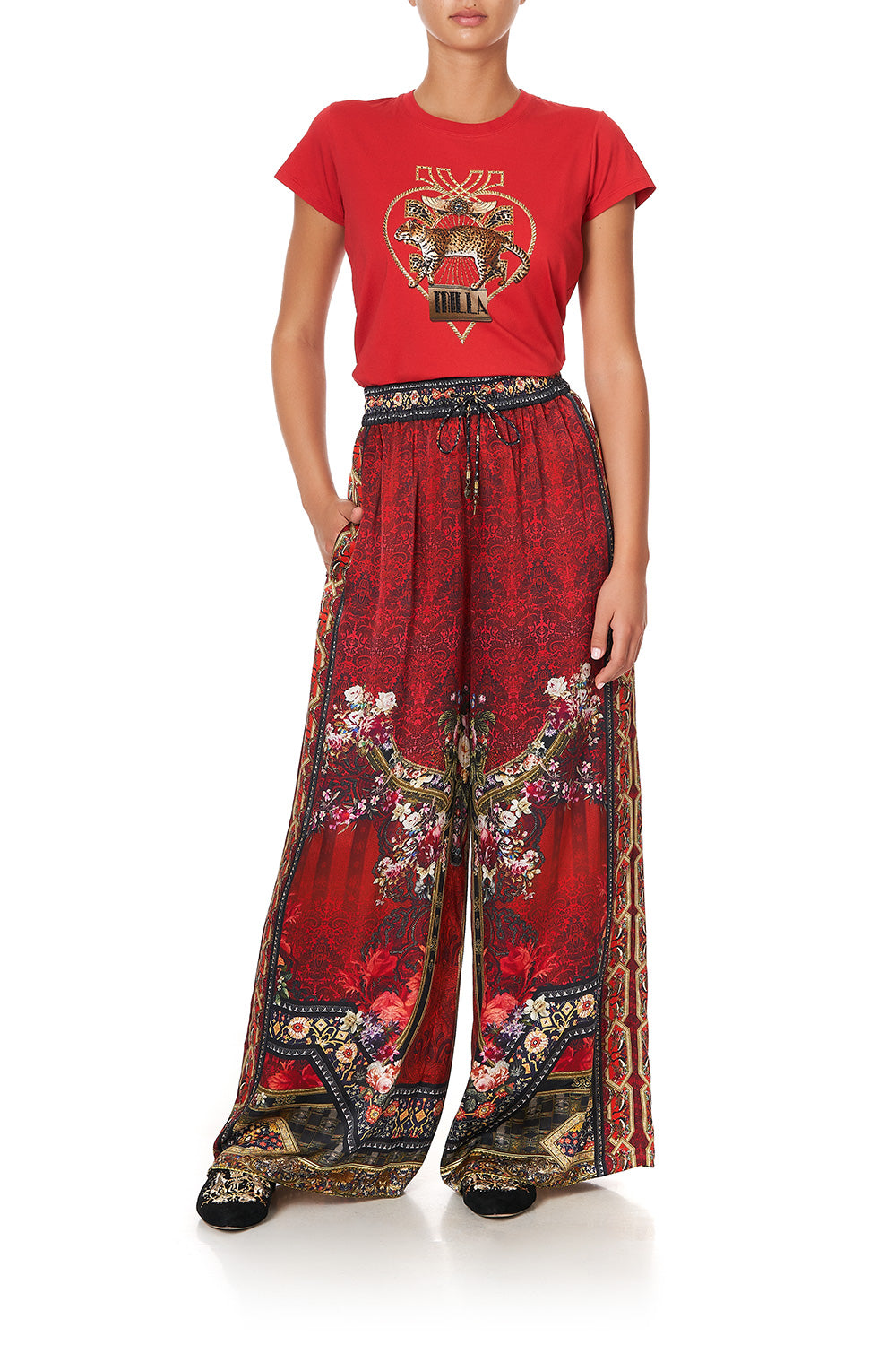 SLIM FIT ROUND NECK T-SHIRT STORIES OF A STATION