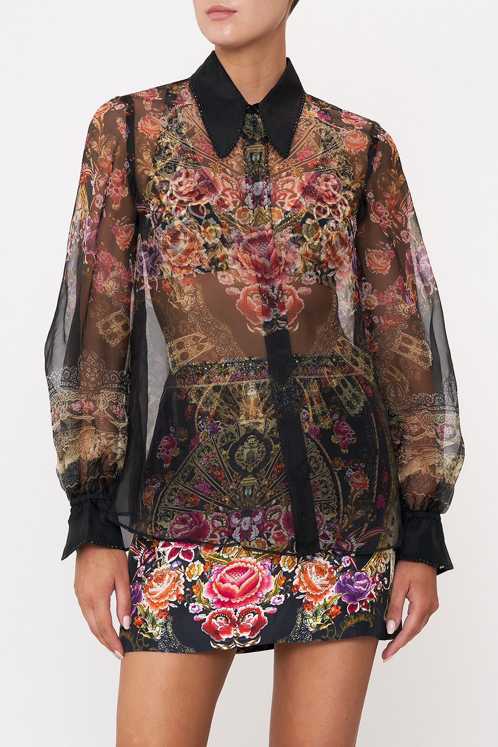 CURVED COLLAR BLOUSE DANCE WITH DUENDE