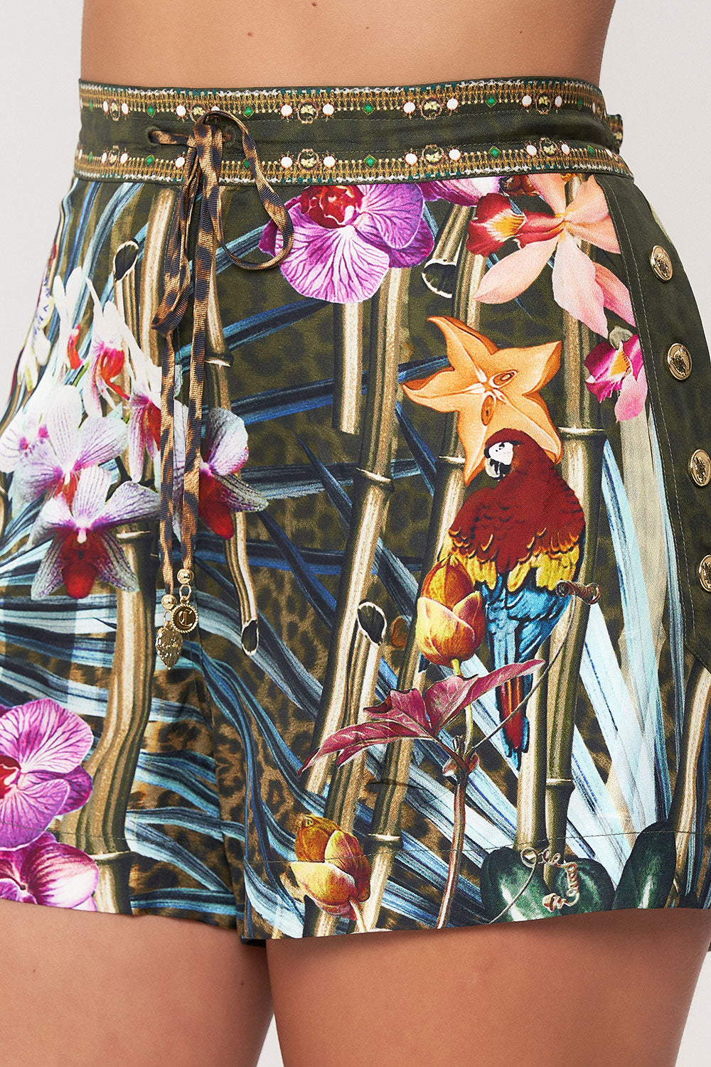 UTILITY SHORT PASSPORT TO PARADISE