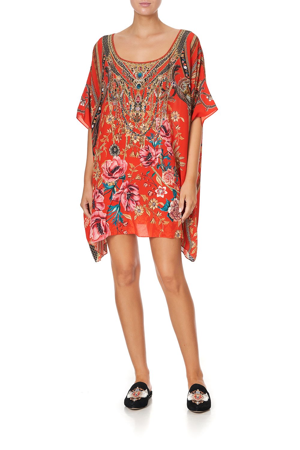 SHORT ROUND NECK KAFTAN AND THE QUEEN WORE RED