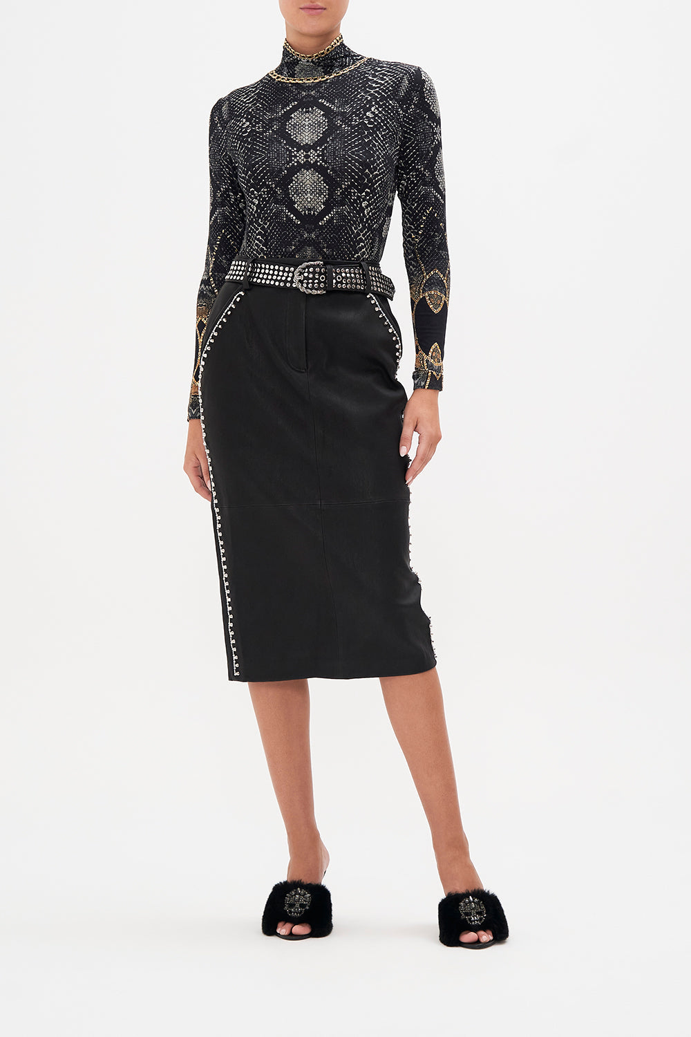 JERSEY TURTLENECK WILD HORSES