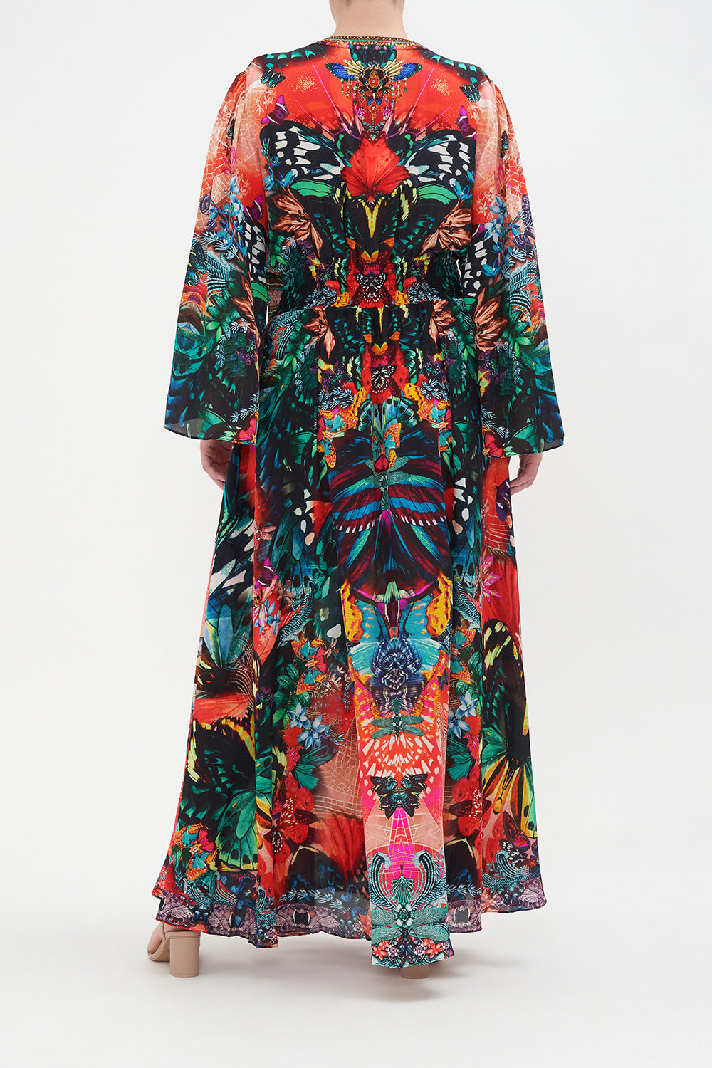 KIMONO SLEEVE DRESS WITH SHIRRING DETAIL IN A FLUTTER