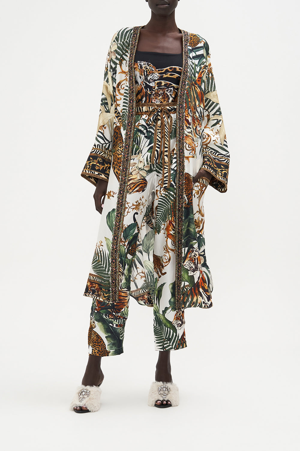 MIDI LAYER WITH PATCH POCKET TIGER TRAP