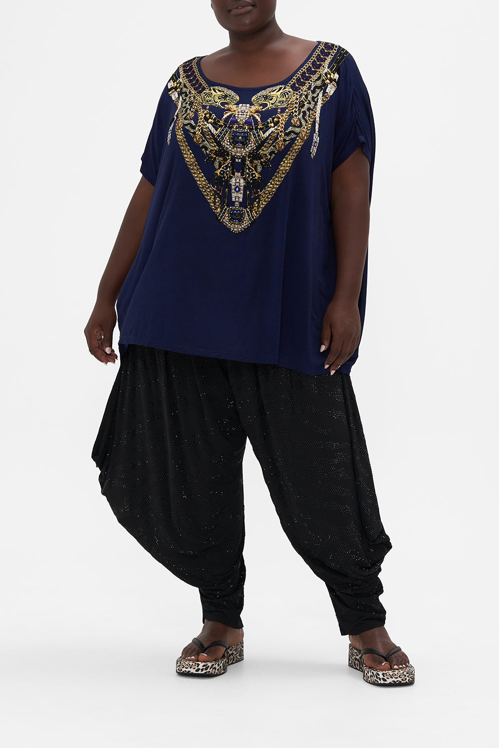 LOOSE FIT TEE WHERES YOUR HEAD AT